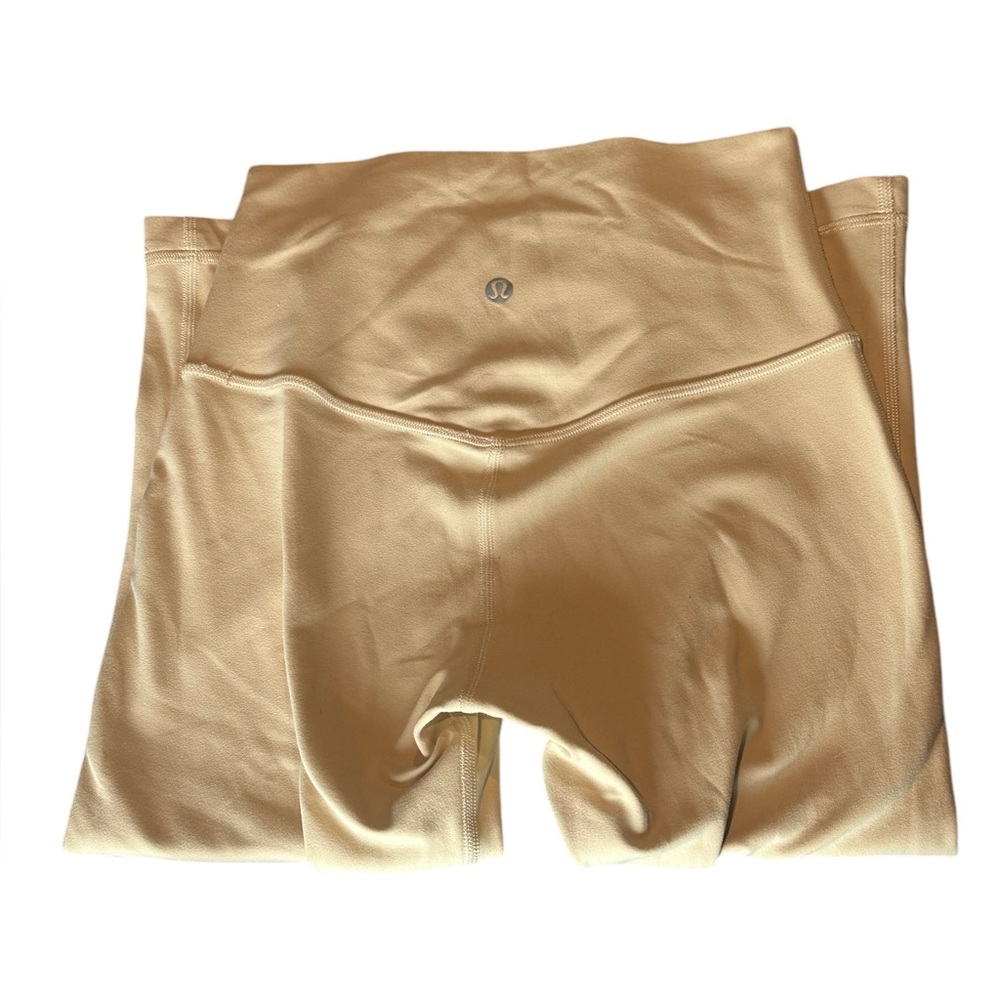 Lululemon Cream Leggings align crops